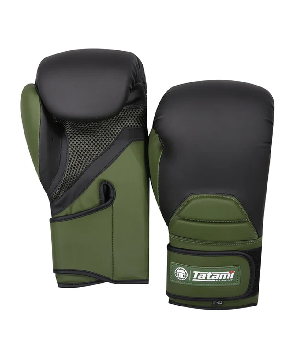 Боксёрские перчатки Tatami STRIKE BOXING