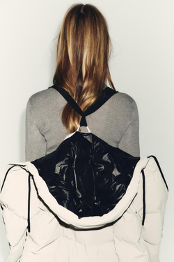 ZARA ДЛИННЫЙ ПРОРЕЗИНЕННЫЙ АНОРАК WINDPROOF С КАПЮШОНОМ, СВЕТЛО-БЕЖЕВЫЙ