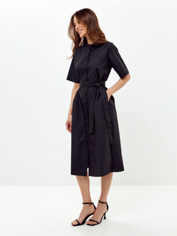 Платье-рубашка прямого силуэта