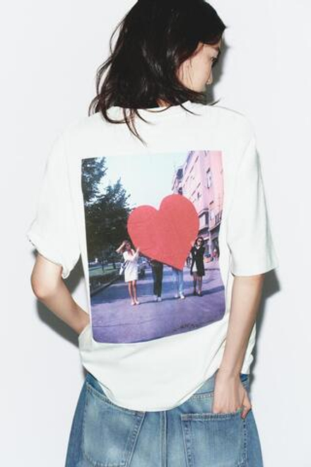 ZARA ФУТБОЛКА С ПРИНТОМ BOGDANKA POZNANOVIĆ ©2026, БЕЛЫЙ