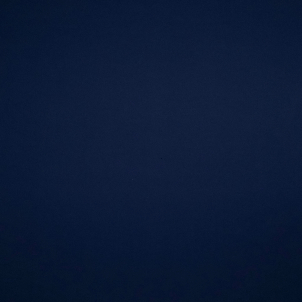 Плотная хлопковая саржа приглушенного тёмно-синего цвета