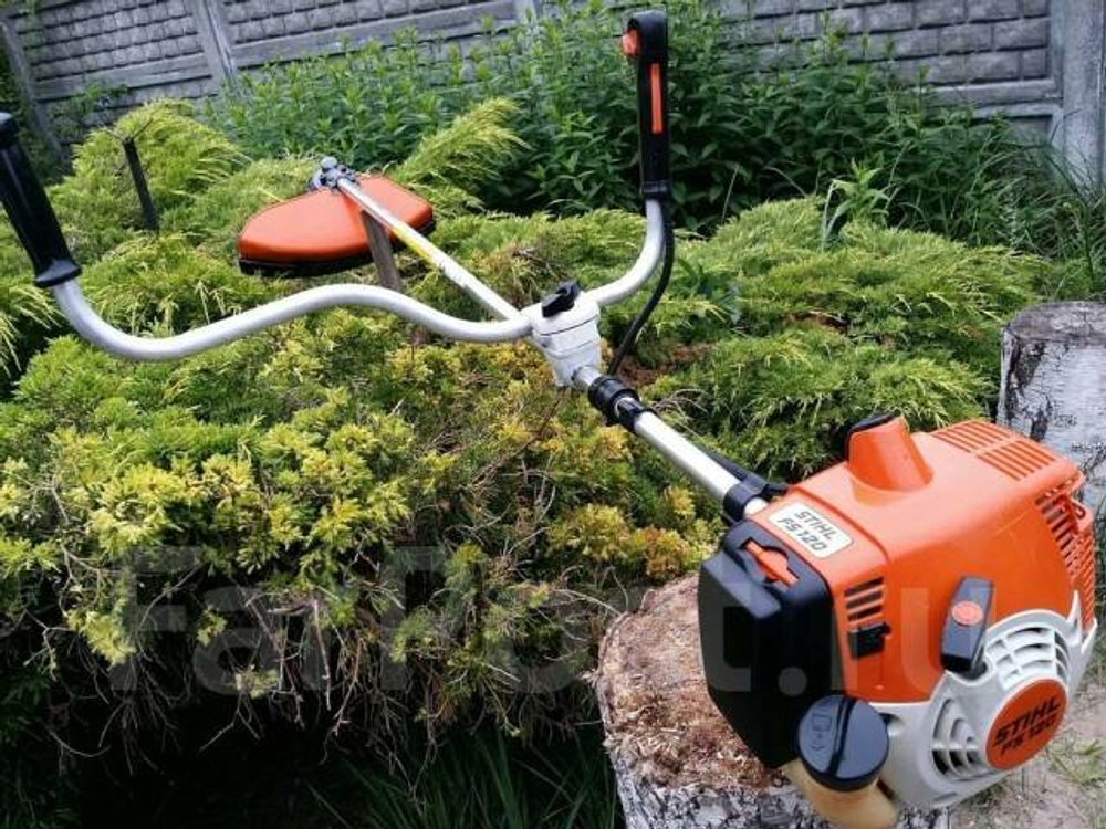 Мотокоса STIHL 41342000433 FS-120, ОРИГИНАЛ, антивибрация, леска/нож, мощность 1,8 кВт, бело-оранжевая