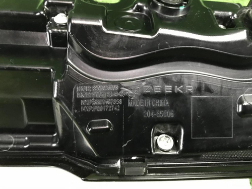 Фонарь крышки багажника Zeekr 001 (2021-н.в.)