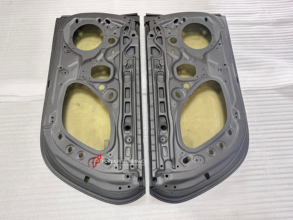 Карбоновые двери для PORSCHE 911 992 CARRERA S / GTS / TURBO / GT3