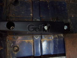 Фаркоп оцинкованный Galia D039A для Daewoo Nexia седан 1995-2010, Daewoo Espero седан 1995-1997(паспорт и сертификат в комплекте)(без электрики)