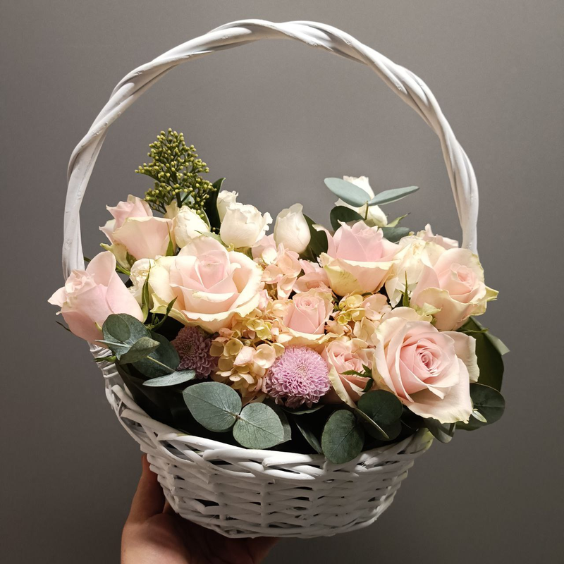 Композиция в корзине "Розовая нежность" Композиция в корзине "Розовая нежность"
