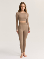 Бесшовный кроп топ с длинным рукавом