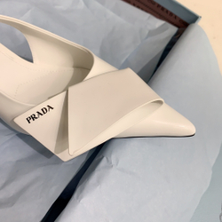 Prada Pumps