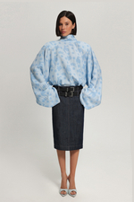 Блуза с подплечниками