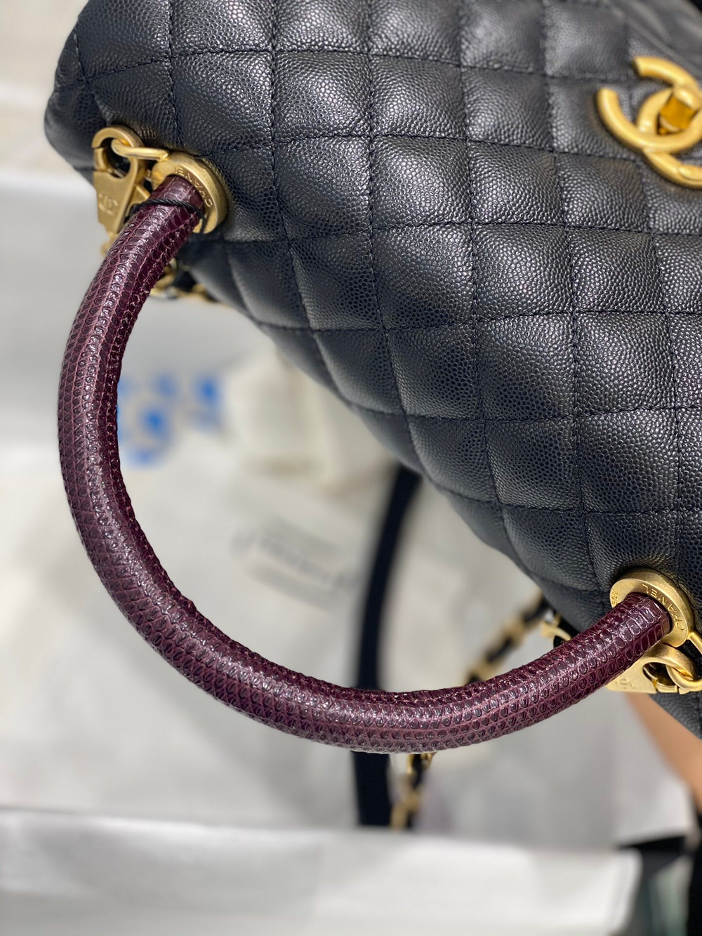 Chane1 Coco Handle Bag 28 cm