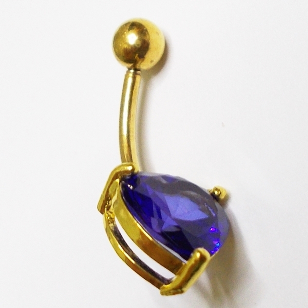 Украшение для пирсинга пупка " Сердечко" с фиолетовым кристаллом . Медицинская сталь, золотое анодирование