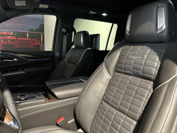 Cadillac Escalade ESV, 2023