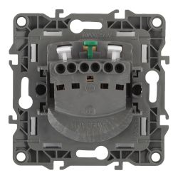 Розетка ЭРА Серия 12 12-2001-03 с заземлением 2P+E Schuko 16A-250В IP20 без м.лапок алюминий