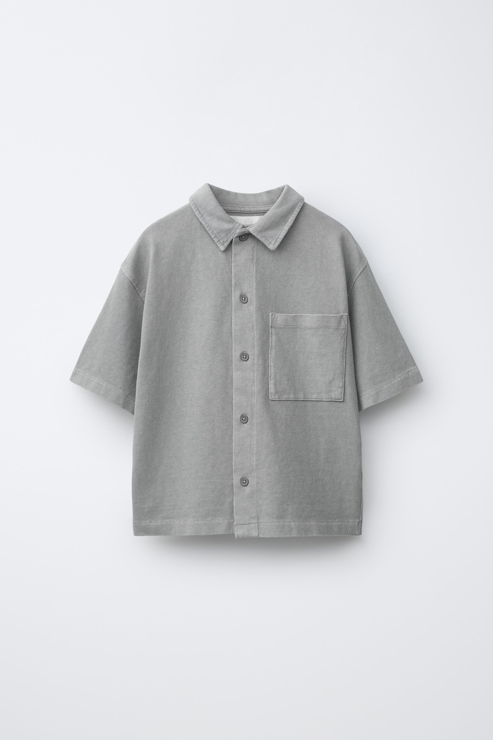 ZARA КОМПЛЕКТ ИЗ РУБАШКИ И ШОРТОВ-БЕРМУДОВ, СВЕТЛО-СЕРЫЙ