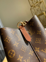 Louis Vuitton NeoNoe MM