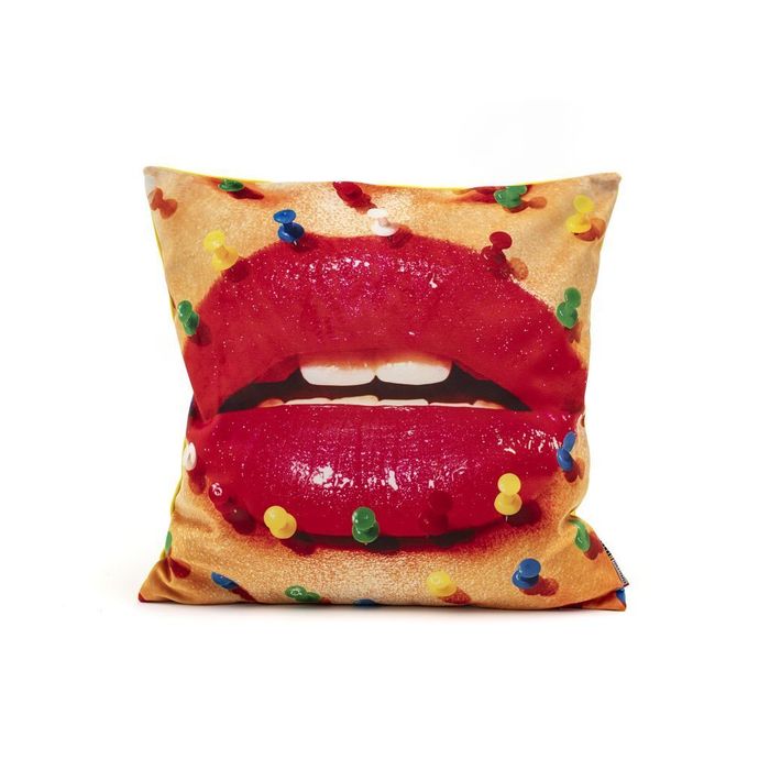 Подушка Seletti Toiletpaper Mouth With Pins 02330