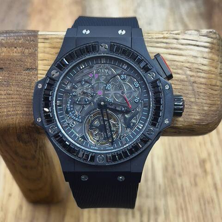 Часы Hublot