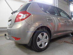 Фаркоп оцинкованный Galia K029A для Hyundai i30 хетчбек FD 2007-2010, Kia Ceed хетчбек 2006-2012(паспорт и сертификат в комплекте)(без электрики)