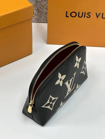 Косметичка Louis Vuitton Cosmetic Pouch Pm черный