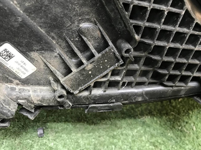 Битая Фара левая Mercedes GLC X253 (2019-2022) LED