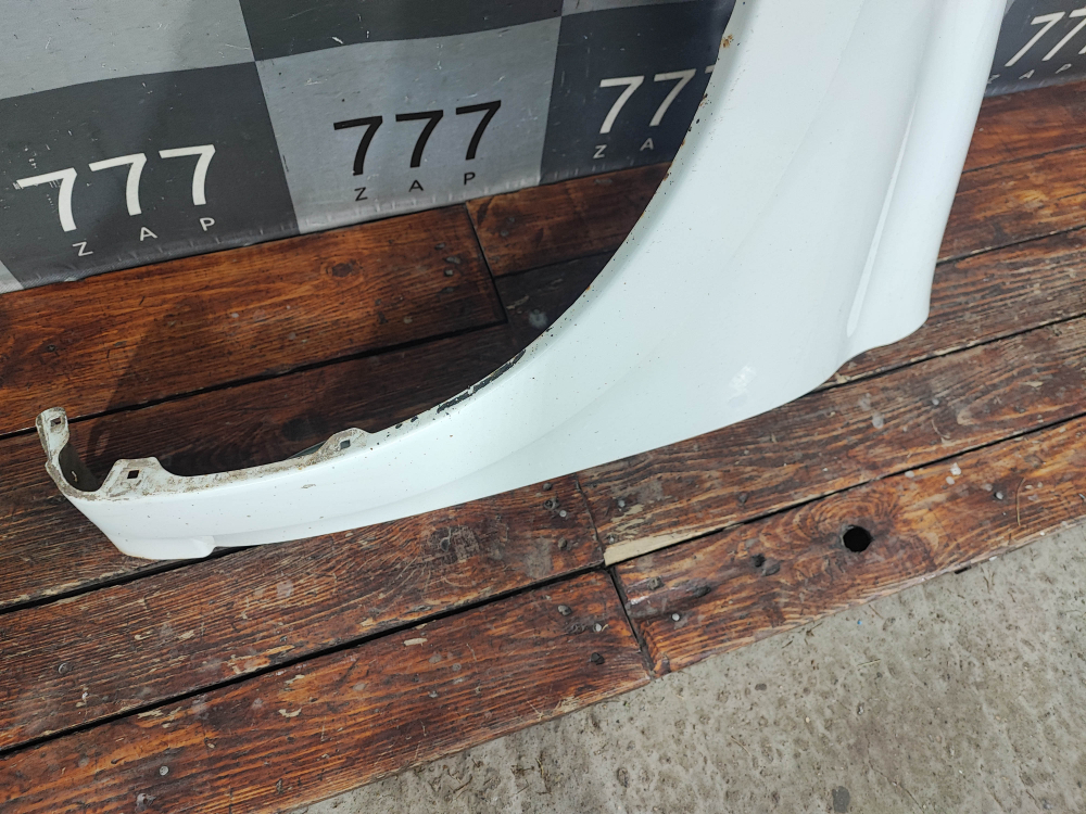 Крыло переднее левое Lada Granta 18-нв Б/У Оригинал 8450104277