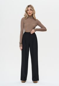 Брюки с простроченными стрелками