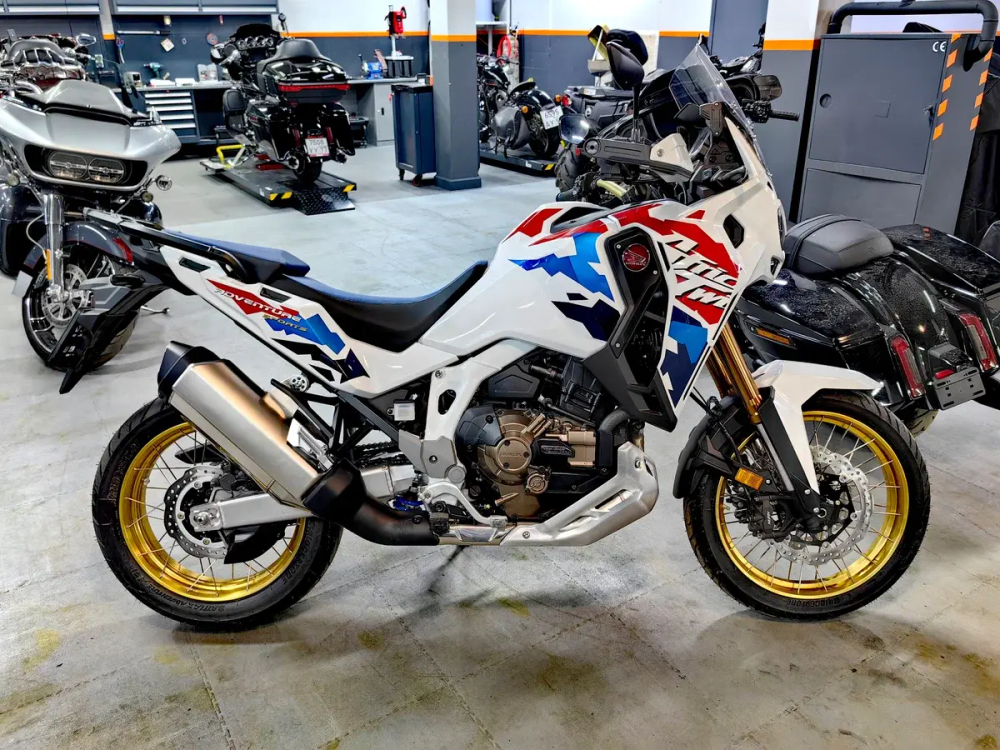 Honda Africa Twin Adventure Sports — CRF1100 D4