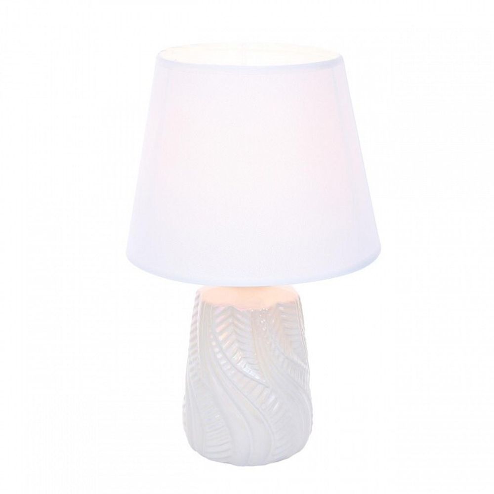 Настольная лампа декоративная Lumion Sinna 8212/1T