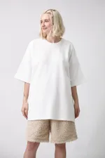 Футболка Choompu оверсайз с белым воротом белая