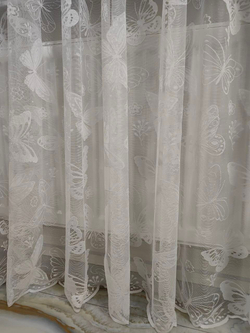 Тюль INVA жаккард с рельефным рисунком "Бабочки" 280х600/белый