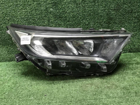 Фара правая Toyota RAV4 5 XA50 (2018-н.в.) LED
