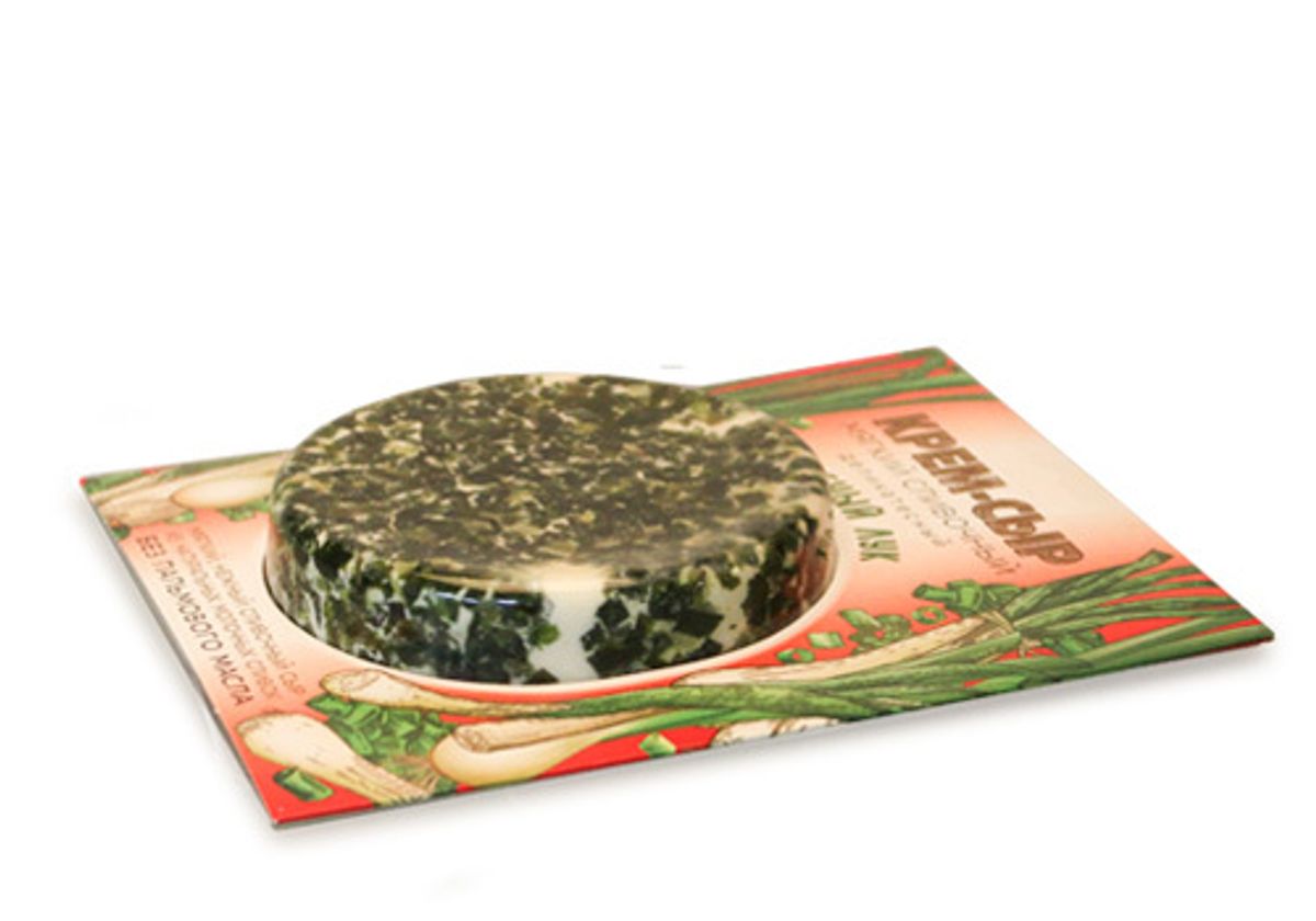 Сыр мягкий сливочный с зеленым луком Amyga, 120г