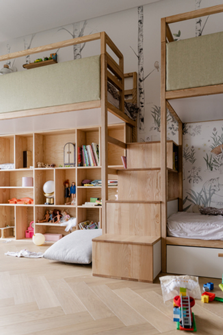 Комплекс кроватей для трёх детей