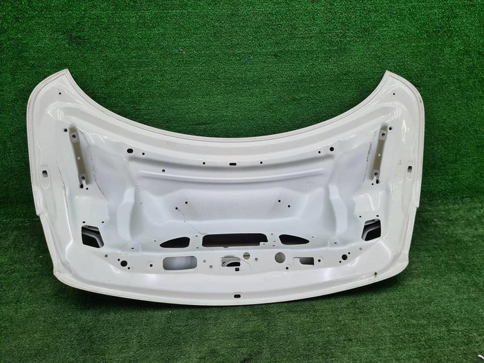 Крышка багажника Mercedes C W205 (2014-2023) купе