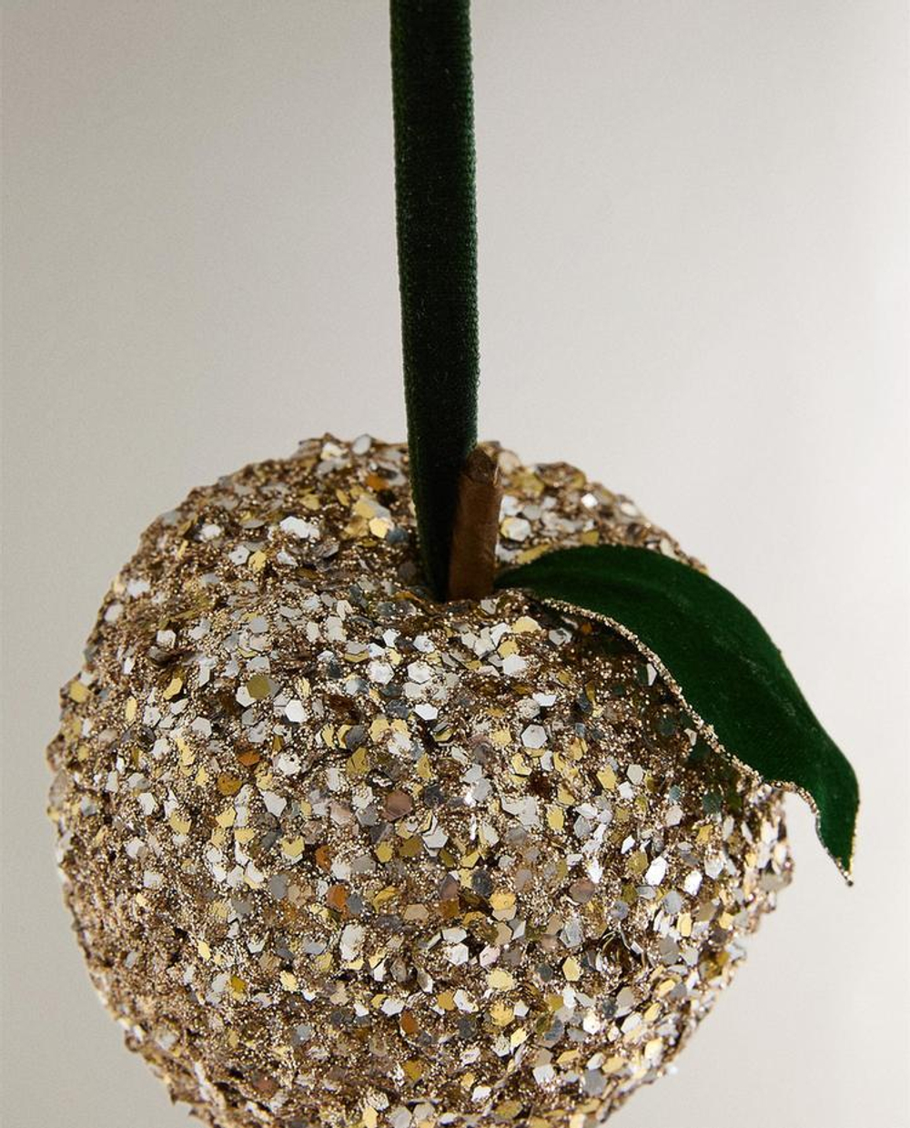 ZARA HOME ЕЛОЧНОЕ УКРАШЕНИЕ «ЯБЛОКО» С БЛЕСТКАМИ, ЗОЛОТИСТЫЙ