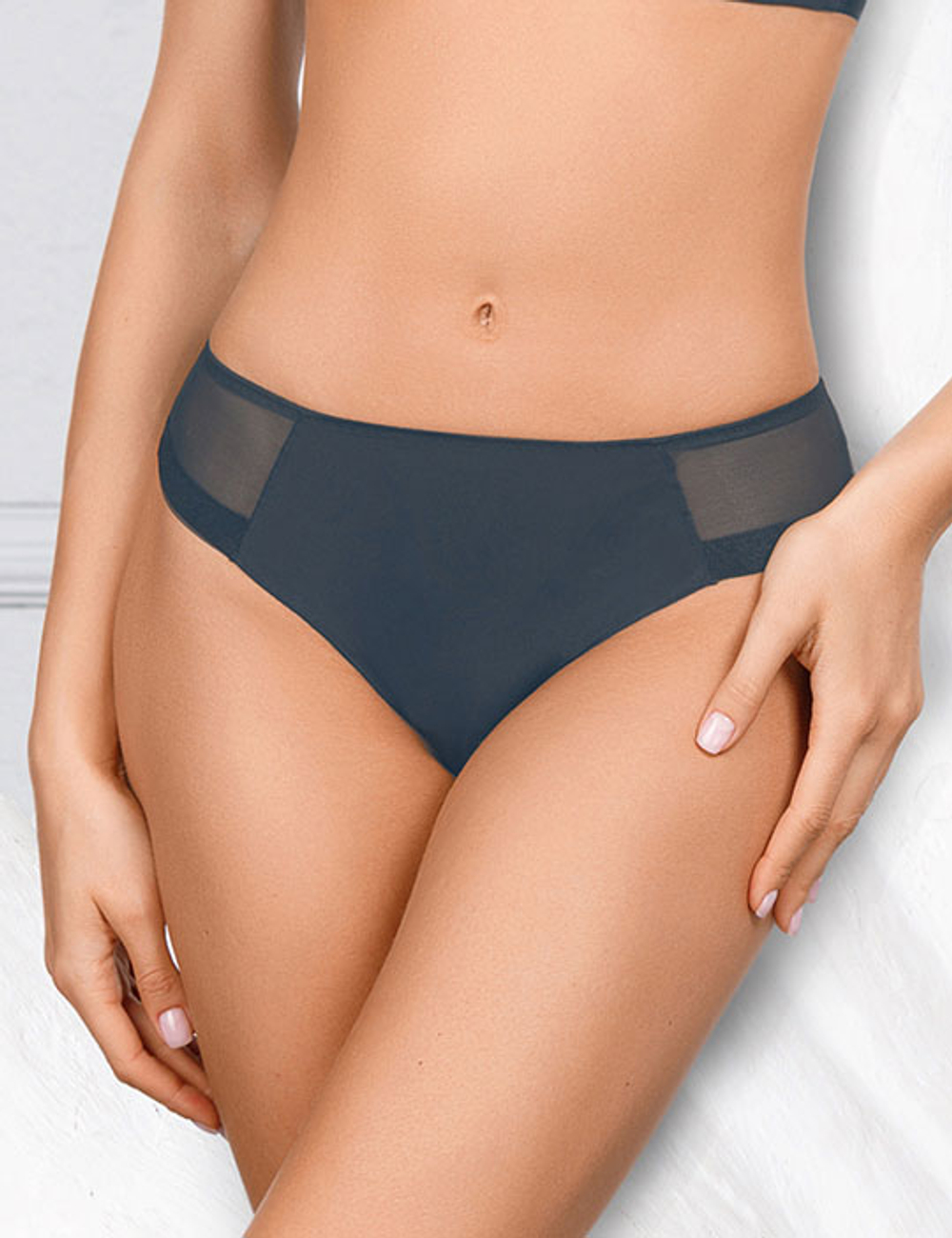 2017-3 Трусы Amelie Milla