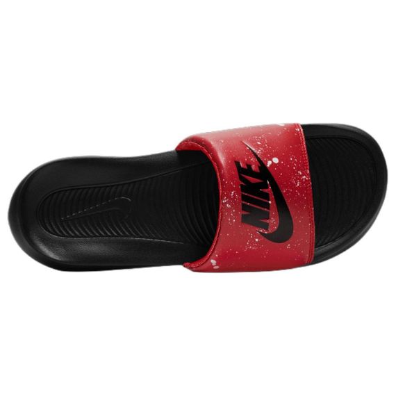 Nike Victori One 'Paint Splatter - University Red'