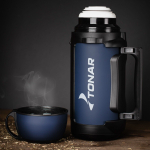 Термос TONAR (HS.TM-041) 1400ML (крышка-кружка с ручк, доп.пл.чашка, скл.ручки, ремень)