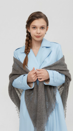 Оренбургский пуховый платок-паутинка А150-03 серый