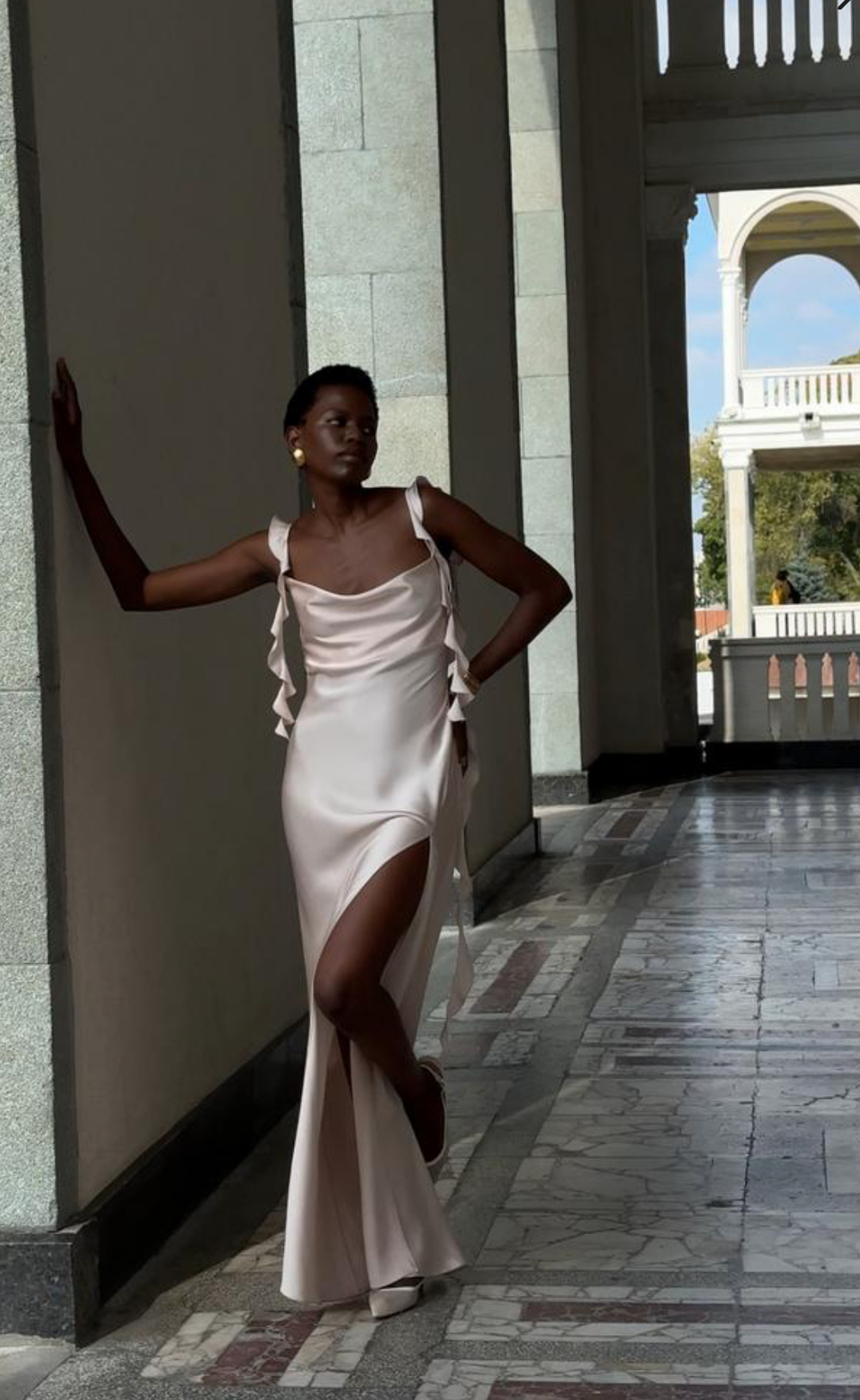 Платье Goddess