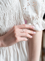 Платье из прошвы белое