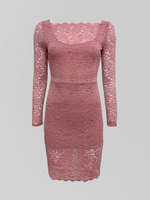 Платье GLAMOUR удлиненное кружевное с вырезом на спине