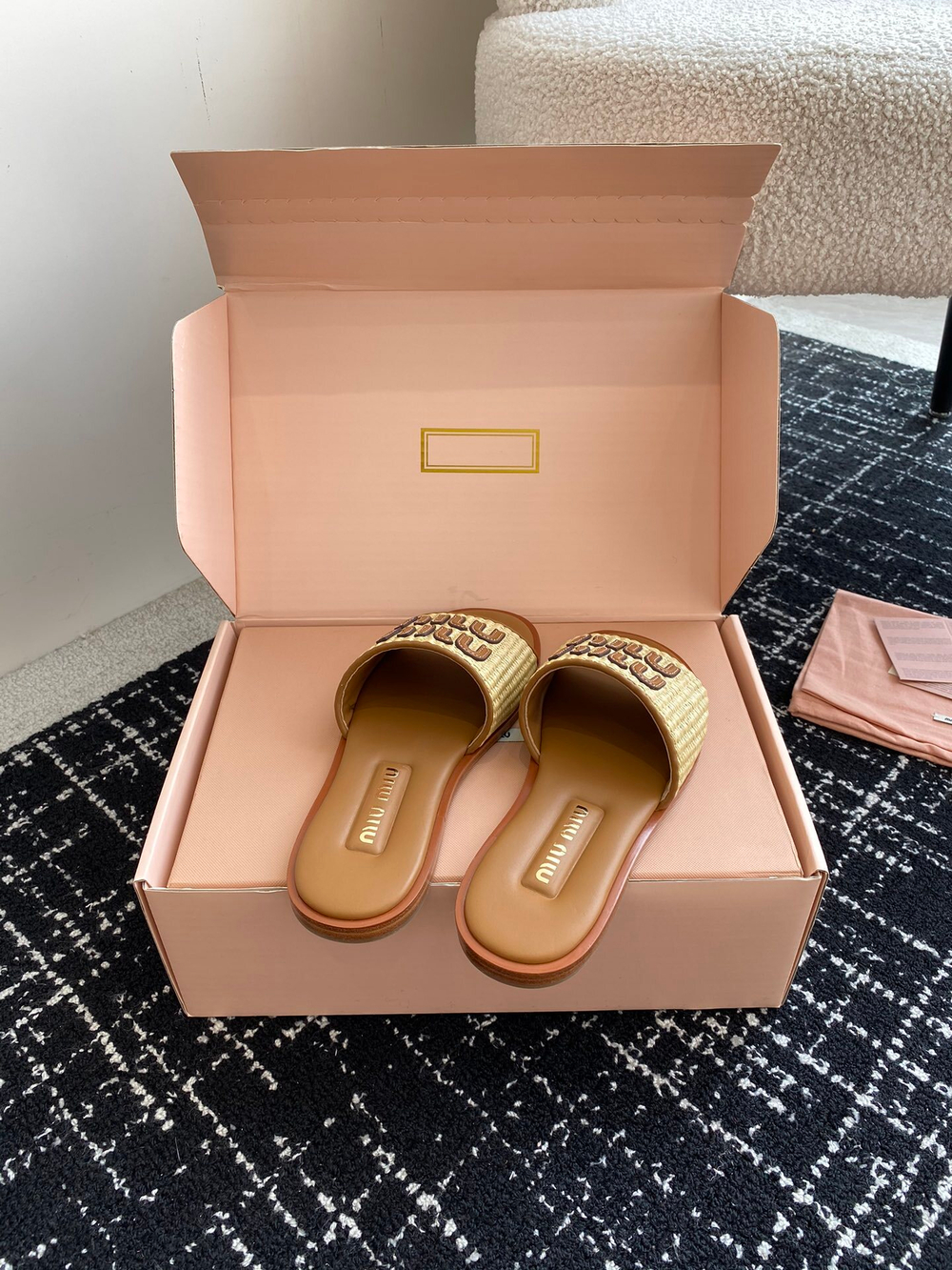 Miu Miu Slide (2 colors)