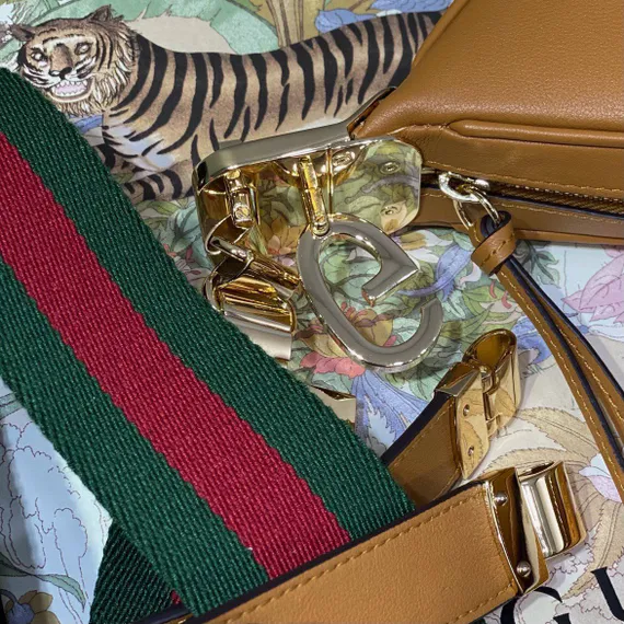 Большая сумка через плечо Gucci Attache коричневый
