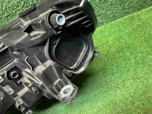 Фара правая BMW X2 U10 (2023-н.в.) LED