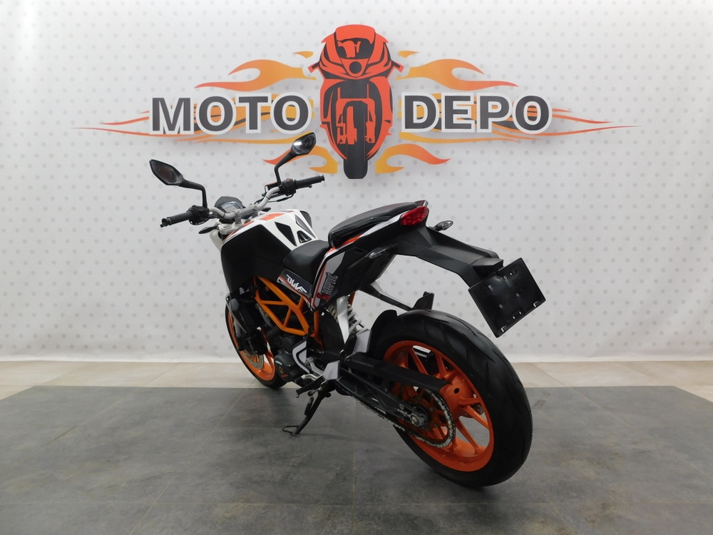 KTM 390 Duke 038837