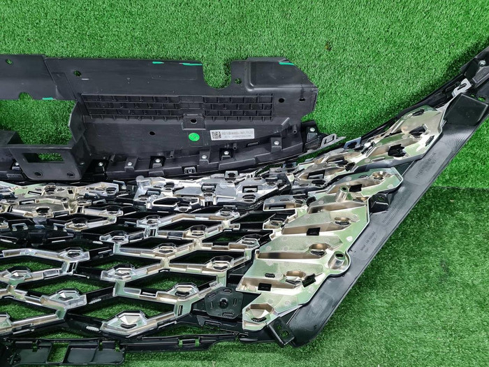 Решетка радиатора Omoda C5 (2022-н.в.)