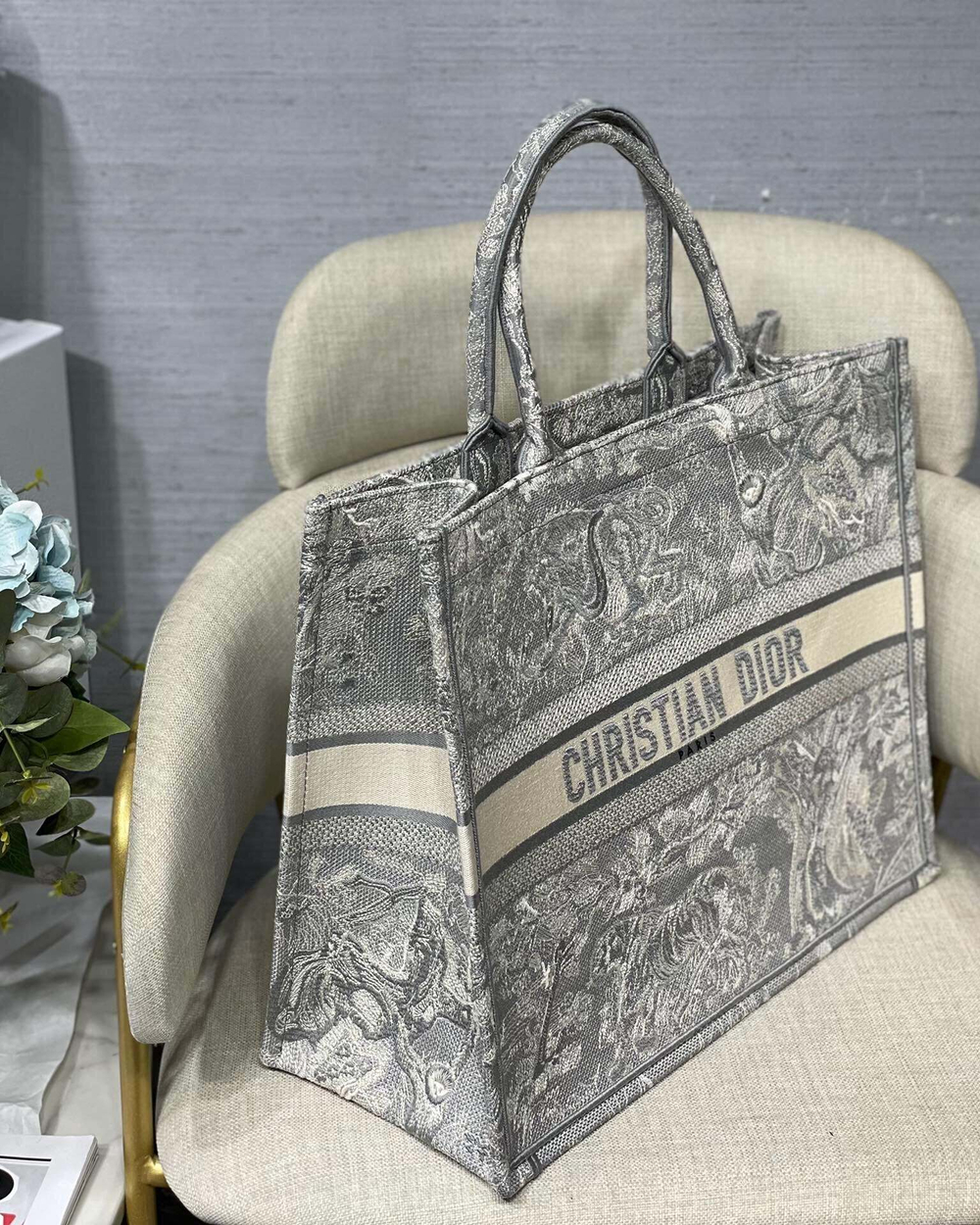 Christian Dior Book Tote 42 cm