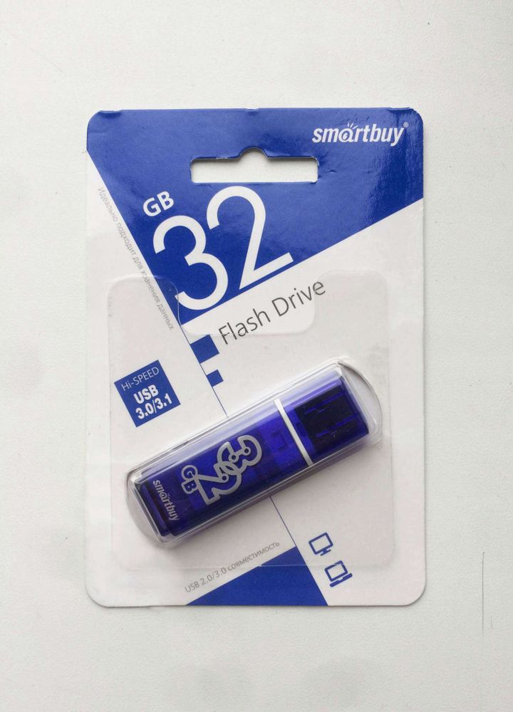 USB 3.0/3.1 карта памяти 32ГБ Smart Buy Giossy (темно-синий)