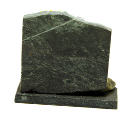 Скол камня (змеевик) с рисунком и минералами " Осень" 110-50-100 мм вес 400 гр.